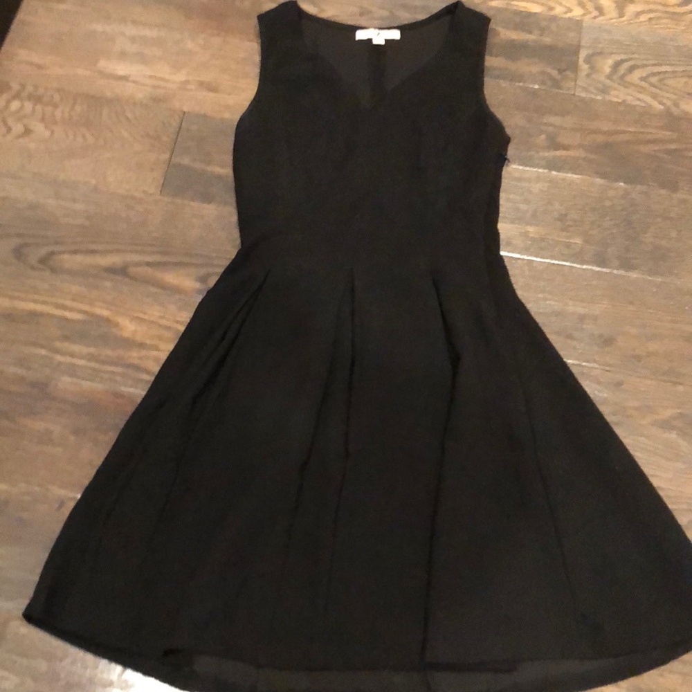 Black dress size medium